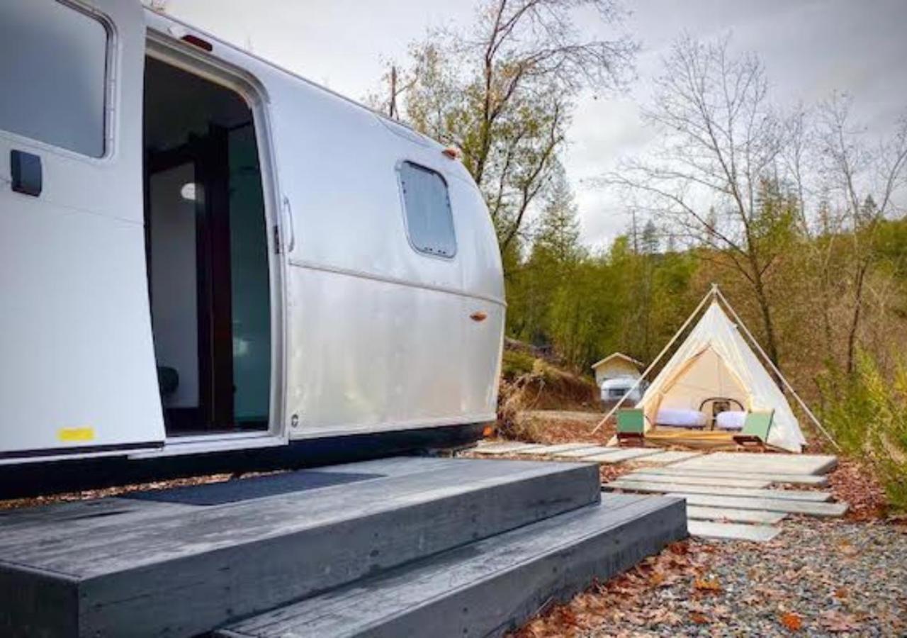 Отель Autocamp Cape Cod Фолмут Экстерьер фото