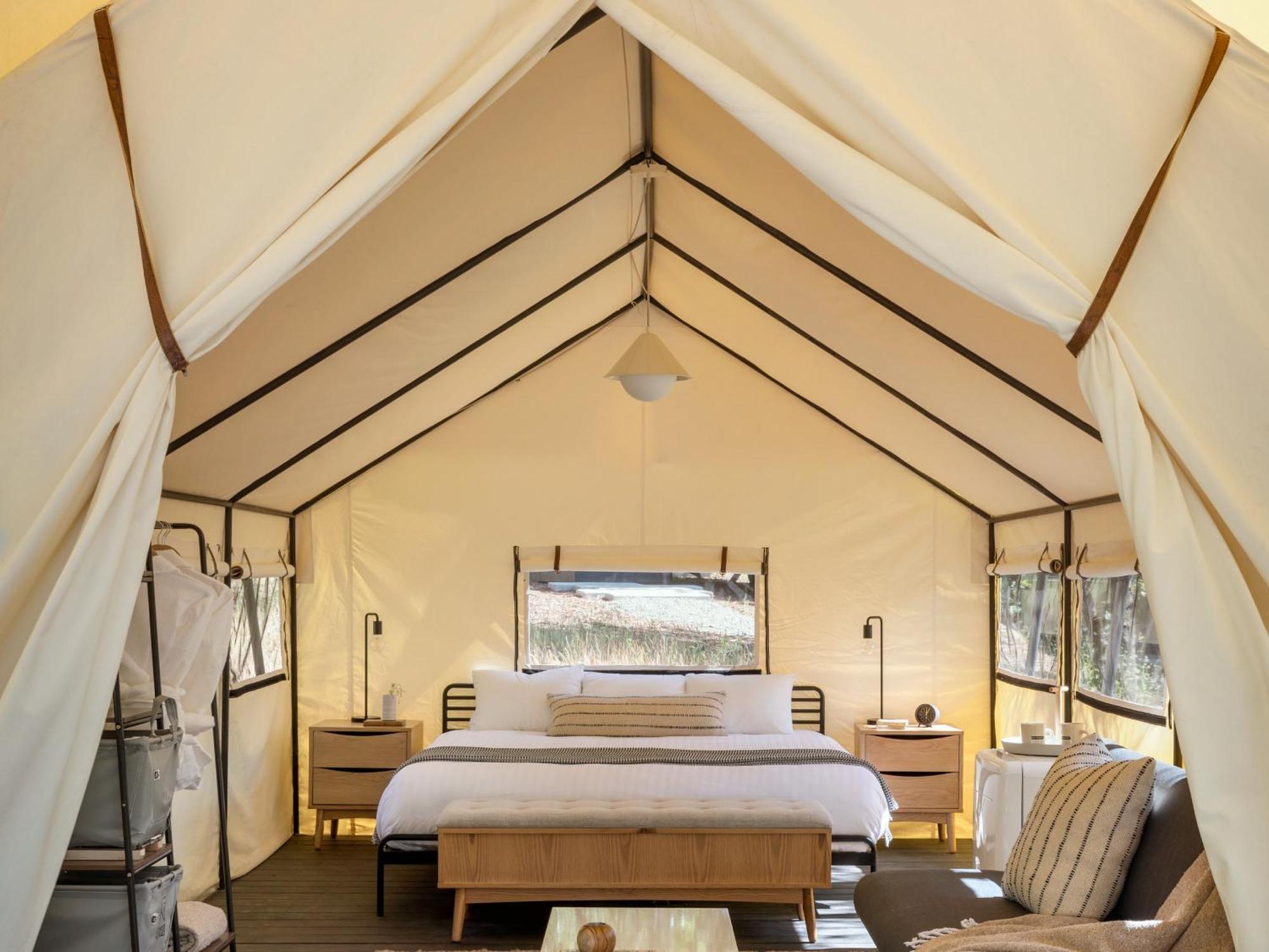Отель Autocamp Cape Cod Фолмут Экстерьер фото